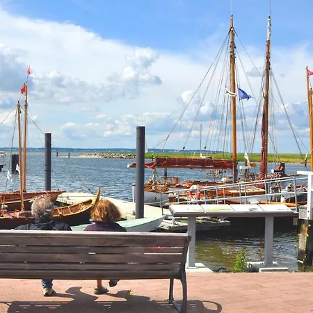 Glueckstein * Stein (Schleswig-Holstein)